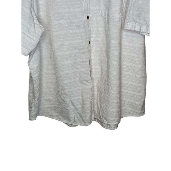 Old Navy Men Top Button-Up Regular Fit Casual Striped Collared Short Sleeve 4XL - Picture 4 of 10